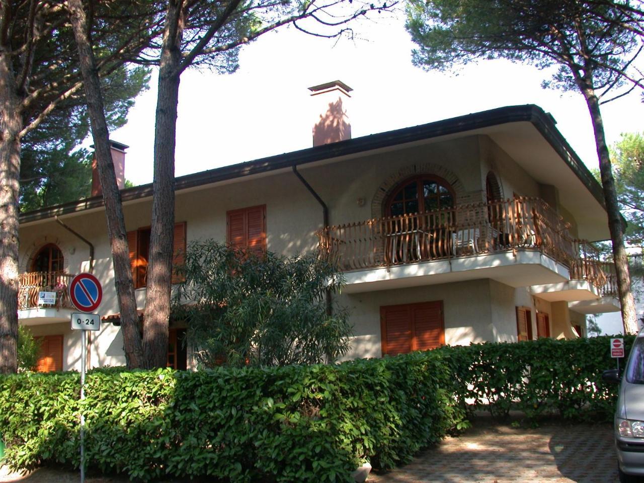 Villa Ofelia Lignano Sabbiadoro Kültér fotó